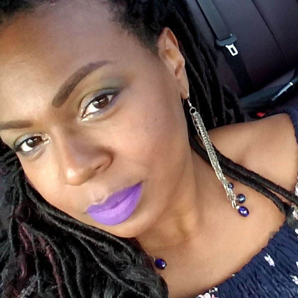 Meet your Posher, Tiffany